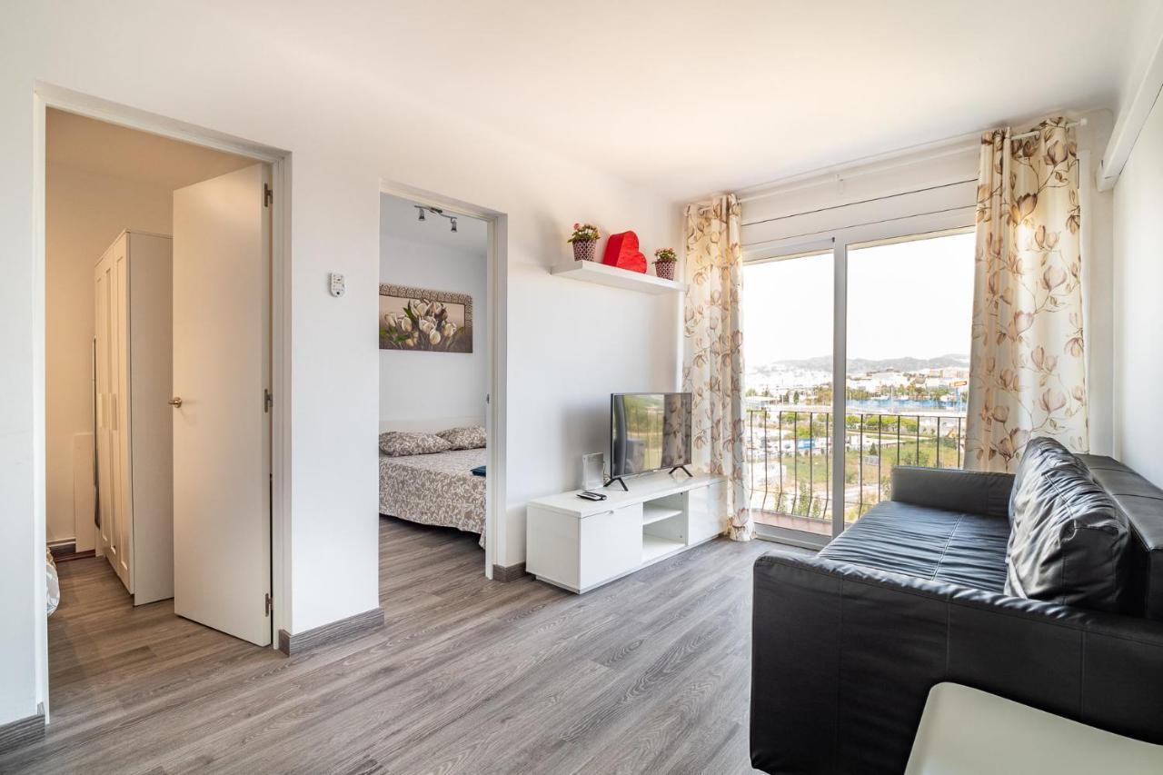 Lovely Apartment Barca 2 Sant Adria de Besos Eksteriør bilde